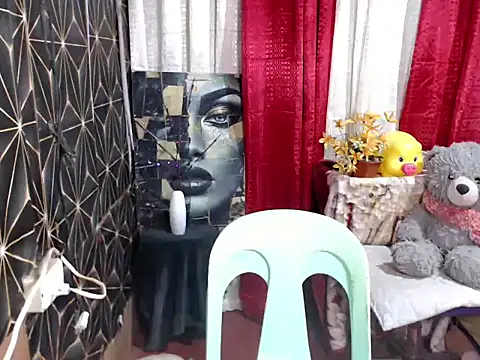 MissfrancesXxx online show from November 30, 2025, 7:18 pm