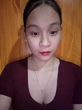 Snapshot of ChiecumBae chatting on October 26, 2025, 1:06 pm ChiecumBae online show from October 26, 2025, 1:06 pm