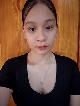 Snapshot of ChiecumBae chatting on November 4, 2025, 1:38 am ChiecumBae online show from November 4, 2025, 1:38 am