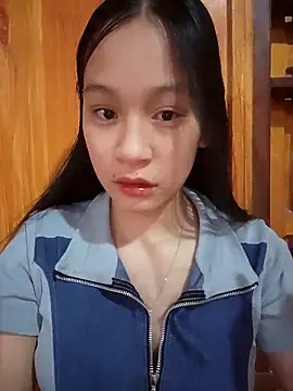 Snapshot of ChiecumBae chatting on November 5, 2025, 12:10 am ChiecumBae online show from November 5, 2025, 12:10 am