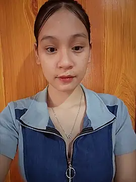 Snapshot of ChiecumBae chatting on November 6, 2025, 1:50 am ChiecumBae online show from November 6, 2025, 1:50 am