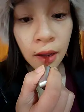 Snapshot of ChiecumBae chatting on December 3, 2025, 1:46 am ChiecumBae online show from December 3, 2025, 1:46 am