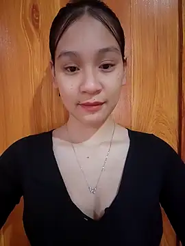 Snapshot of ChiecumBae chatting on December 14, 2025, 12:38 am ChiecumBae online show from December 14, 2025, 12:38 am