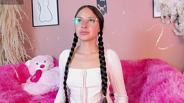 Snapshot of Annie__2 chatting on October 18, 2025, 3:09 am Annie 2 online show from October 18, 2025, 3:09 am