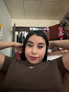 Sophie Dreamss online show from December 15, 2025, 8:57 pm