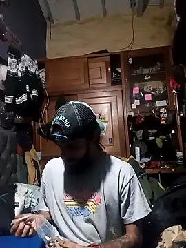 Snapshot of hairy_mannn chatting on November 4, 2025, 7:13 pm hairy mannn online show from November 4, 2025, 7:13 pm