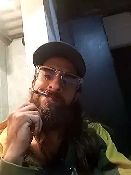 Snapshot of hairy_mannn chatting on November 16, 2025, 3:34 am hairy mannn online show from November 16, 2025, 3:34 am