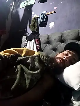 Snapshot of hairy_mannn chatting on November 16, 2025, 3:39 pm hairy mannn online show from November 16, 2025, 3:39 pm