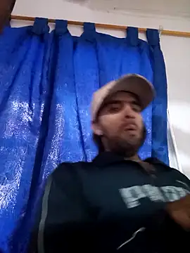 Snapshot of hairy_mannn chatting on December 1, 2025, 1:05 pm hairy mannn online show from December 1, 2025, 1:05 pm