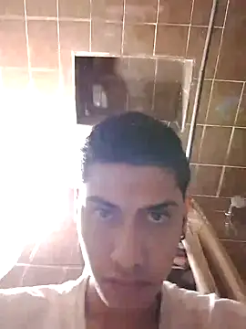 aispuro8505 online show from October 13, 2025, 6:24 am