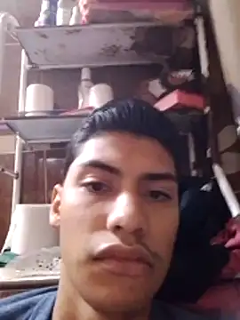 aispuro8505 online show from December 2, 2025, 8:59 pm