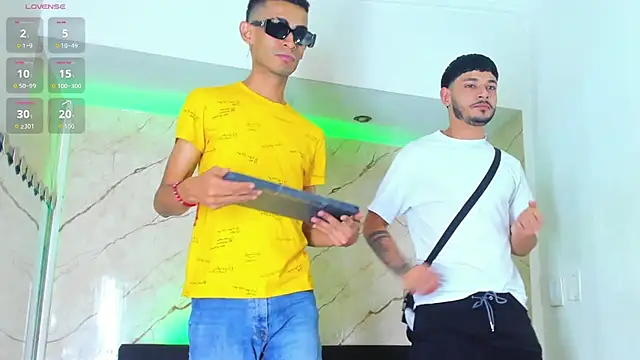 Golldens Dreamss online show from October 9, 2025, 8:07 pm