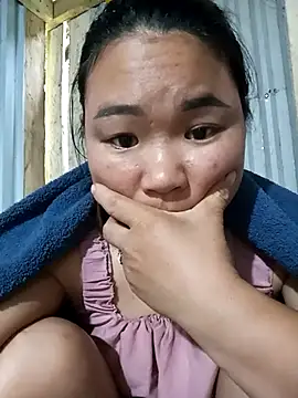 may-squirl online show from September 11, 2025, 1:28 am