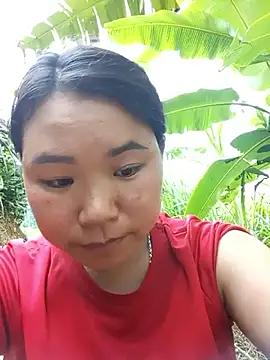 may-squirl online show from September 12, 2025, 8:25 am