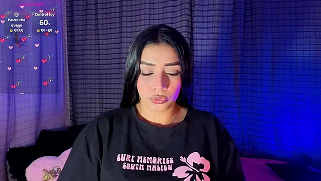 Kayleemorales online show from October 15, 2025, 5:46 pm