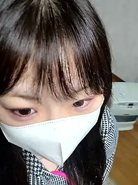 Snapshot of AYA_dayo chatting on December 15, 2025, 2:43 pm AYA dayo online show from December 15, 2025, 2:43 pm