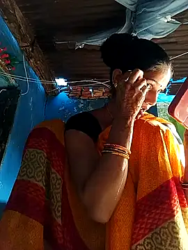 Jooli xx online show from September 15, 2025, 2:44 am