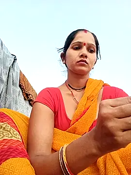 Jooli xx online show from September 24, 2025, 12:52 pm