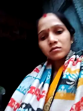 Jooli xx online show from October 5, 2025, 12:14 pm