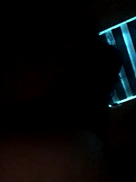 Snapshot of leehank01 chatting on October 21, 2025, 6:47 am leehank01 online show from October 21, 2025, 6:47 am