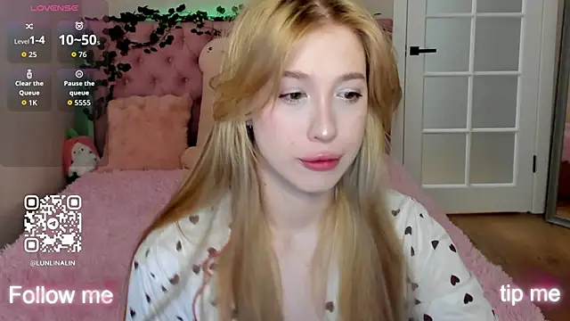 LightStar 18 online show from November 27, 2025, 3:25 pm