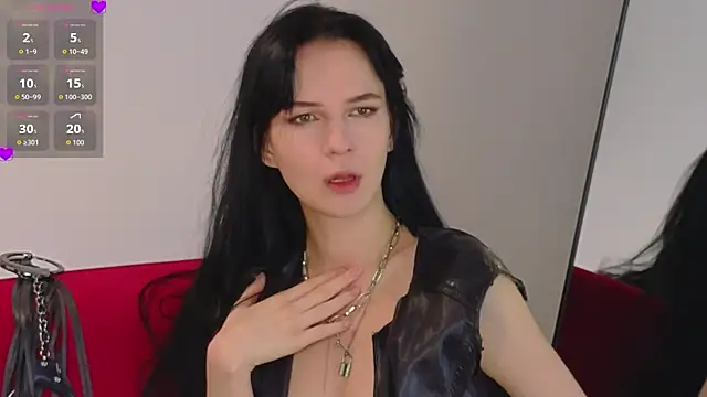 Alisssseee online show from November 21, 2025, 8:24 am