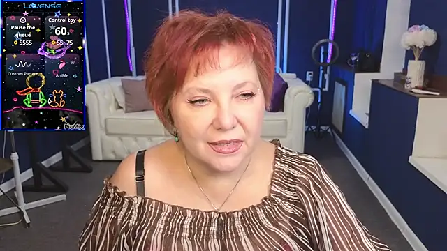 Snapshot of Kira_Kenett chatting on September 14, 2025, 11:09 am Kira Kenett online show from September 14, 2025, 11:09 am