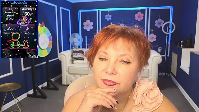 Snapshot of Kira_Kenett chatting on September 24, 2025, 7:01 am Kira Kenett online show from September 24, 2025, 7:01 am