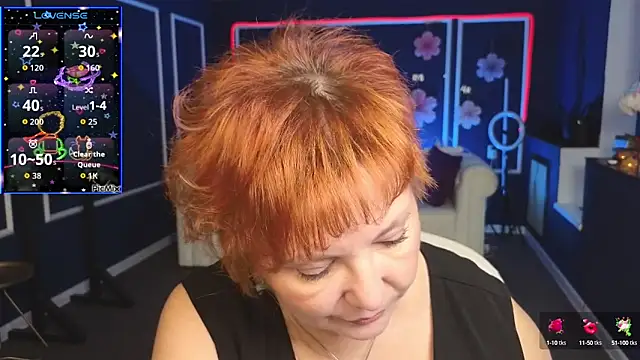 Snapshot of Kira_Kenett chatting on October 14, 2025, 7:31 am Kira Kenett online show from October 14, 2025, 7:31 am