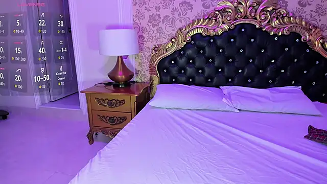 Snapshot of HatsaJones chatting on October 19, 2025, 3:40 am HatsaJones online show from October 19, 2025, 3:40 am