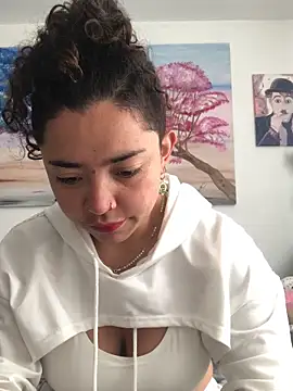 Paris 11 online show from November 18, 2025, 2:10 pm