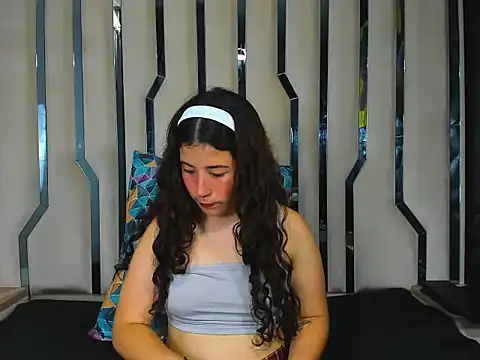 AuroraFishx69 online show from September 30, 2025, 8:36 pm