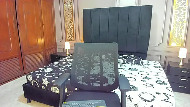 Snapshot of Ivy_rae_xxx chatting on October 16, 2025, 2:40 pm Ivy rae xxx online show from October 16, 2025, 2:40 pm