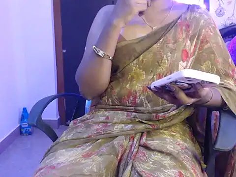 Snapshot of Zellybean_telugu chatting on November 26, 2025, 3:57 pm Zellybean telugu online show from November 26, 2025, 3:57 pm