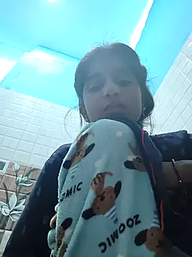 Hot-Soniya2 online show from November 27, 2025, 4:14 am