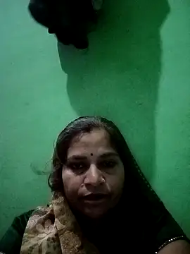 Snapshot of Hot_babli54 chatting on September 12, 2025, 1:11 pm Hot babli54 online show from September 12, 2025, 1:11 pm