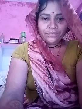 Snapshot of Hot_babli54 chatting on October 13, 2025, 8:14 am Hot babli54 online show from October 13, 2025, 8:14 am