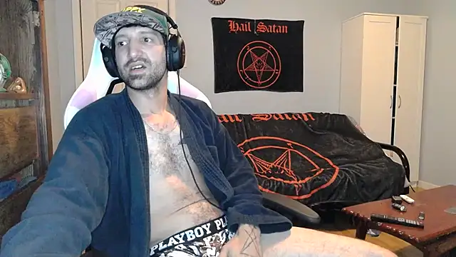 Snapshot of Ardokks chatting on November 2, 2025, 2:58 am Ardokks online show from November 2, 2025, 2:58 am