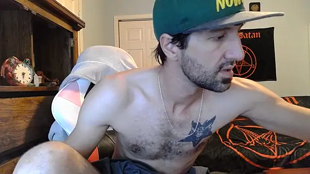 Snapshot of Ardokks chatting on November 14, 2025, 2:54 am Ardokks online show from November 14, 2025, 2:54 am