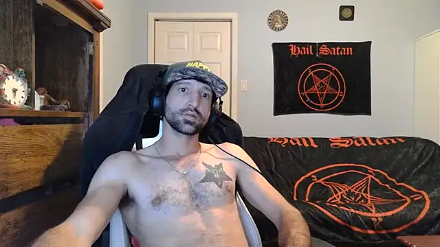 Snapshot of Ardokks chatting on November 18, 2025, 9:41 pm Ardokks online show from November 18, 2025, 9:41 pm