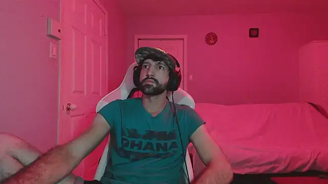 Snapshot of Ardokks chatting on December 3, 2025, 2:41 am Ardokks online show from December 3, 2025, 2:41 am