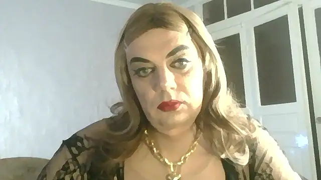 NiraFrost online show from November 2, 2025, 5:48 pm