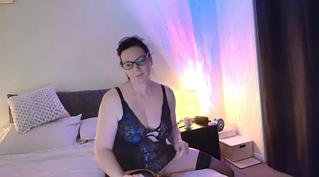 Snapshot of aussiepeaches chatting on February 15, 2025, 11:06 am aussiepeaches online show from February 15, 2025, 11:06 am