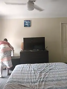 Snapshot of aussiepeaches chatting on September 22, 2025, 12:23 am aussiepeaches online show from September 22, 2025, 12:23 am