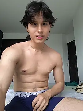 Snapshot of TeddyBear_07 chatting on October 17, 2025, 1:35 pm TeddyBear 07 online show from October 17, 2025, 1:35 pm