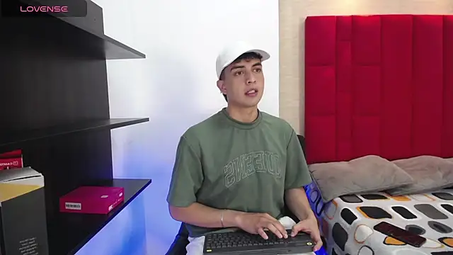 Cady Hot online show from October 27, 2025, 8:46 pm