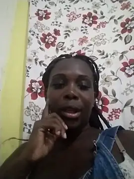 Snapshot of Morena_2021 chatting on December 1, 2025, 9:47 am Morena 2021 online show from December 1, 2025, 9:47 am