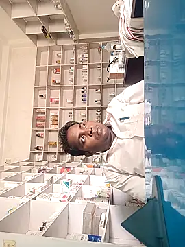 Snapshot of blackdick44 chatting on November 4, 2025, 8:13 am blackdick44 online show from November 4, 2025, 8:13 am