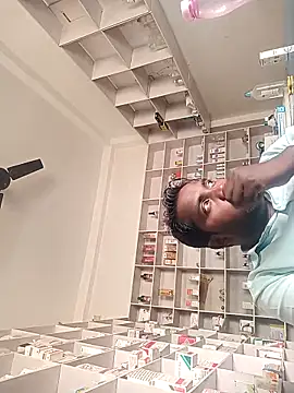 Snapshot of blackdick44 chatting on November 10, 2025, 8:13 am blackdick44 online show from November 10, 2025, 8:13 am