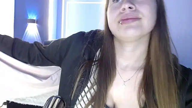 Snapshot of Olivia11_ chatting on September 29, 2025, 12:10 pm Olivia11 online show from September 29, 2025, 12:10 pm